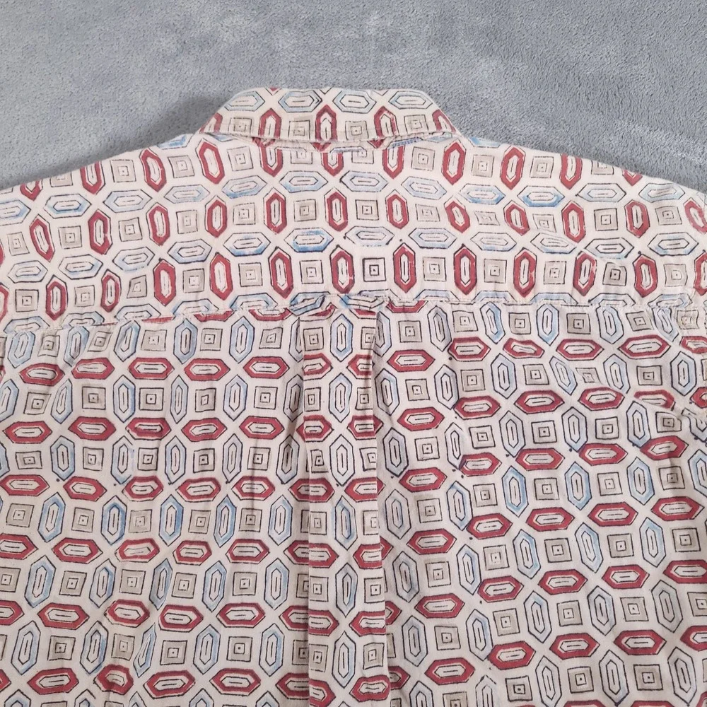 Orvis Shirt Mens Medium Beige Red Geometric Button Up Short‎ Sleeve Cotton